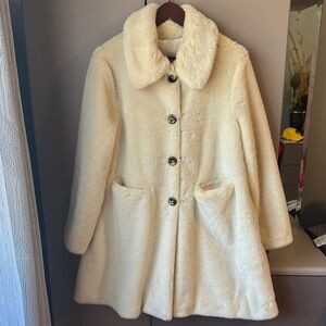 Elegant Cream Fur Women's Coat
